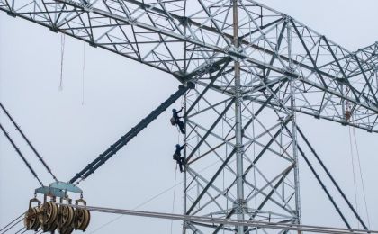 社?；稹爸貍}”能源電力 190億元出擊兩家千億巨頭 共投向51家A股公司